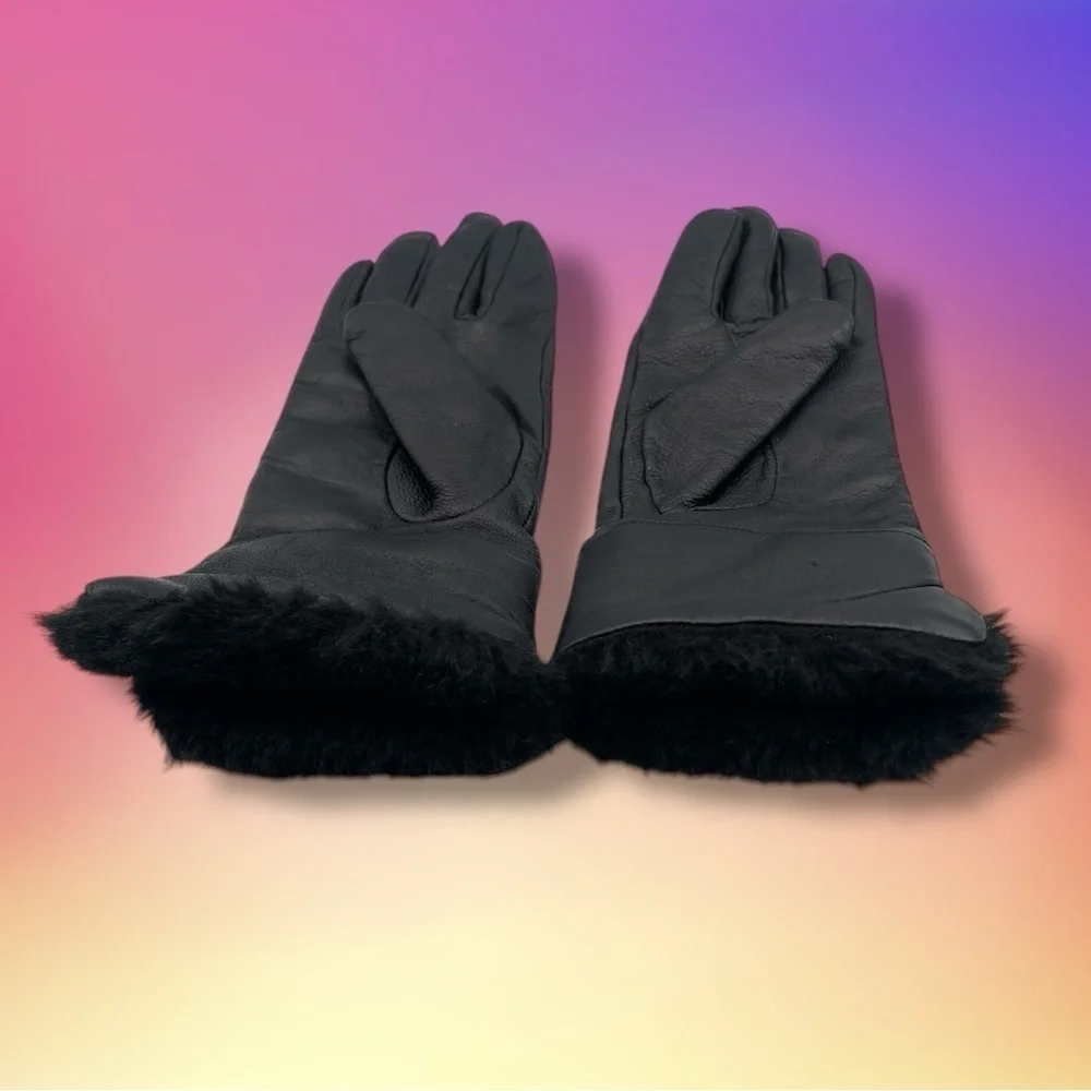 Ann Taylor LOFT Black Leather Faux Fur Lined Gloves Size Small